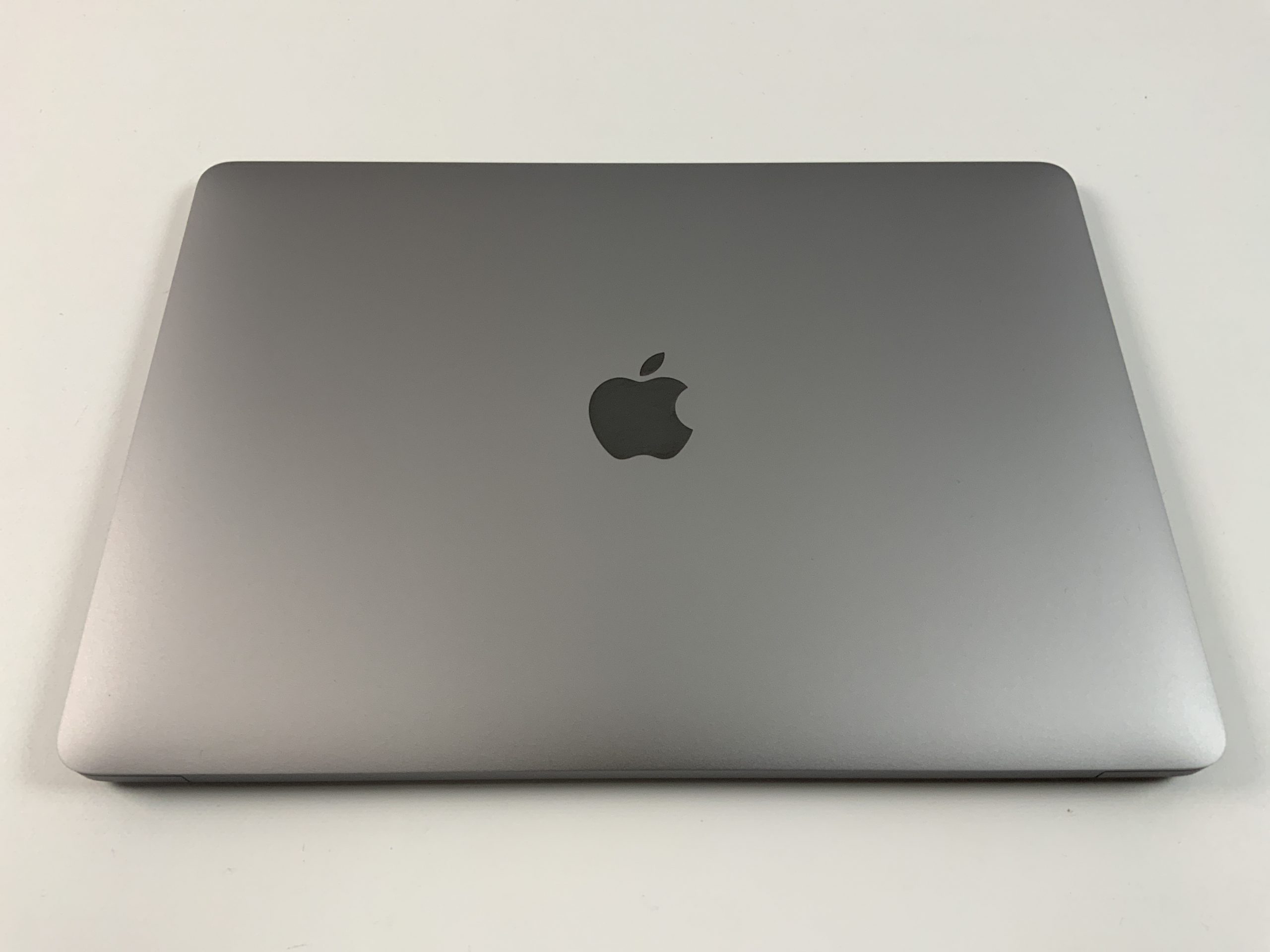 MacBook Air 13" Early 2020 (Intel Core i3 1.1 GHz 8 GB RAM 256 GB SSD), Space Gray, Intel Core i3 1.1 GHz, 8 GB RAM, 256 GB SSD, obraz 2
